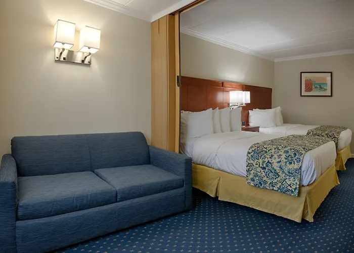 The Spinnaker Hotel 3*