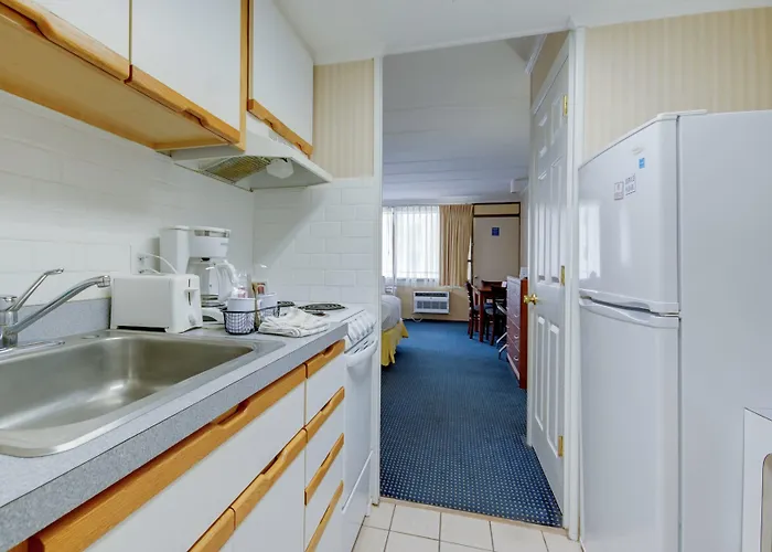 The Spinnaker Hotel 3*
